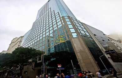 Imagem: O depósito possui 195m² de Área e está localizado em Centro