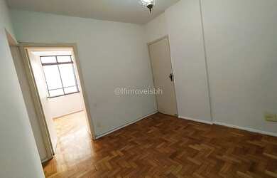 Imagem 5: Ref.: 3212 - Muito bem localizado, próximo a todo tipo de comércio no Centro