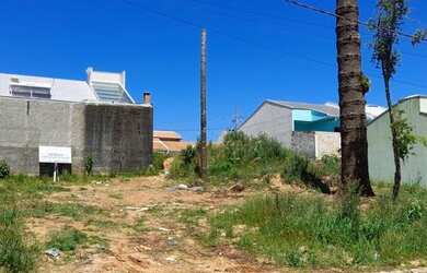 Imagem: O terreno possui 216m² de Área e está localizado em Eucaliptos