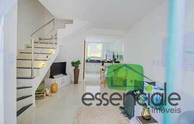 Imagem: A casa possui 2 Dormitórios, 1 Banheiro, 1 Vaga na garagem