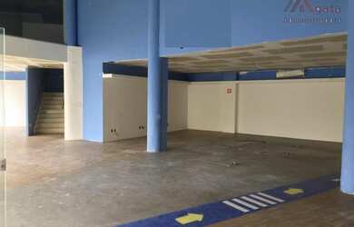 Imagem: O depósito possui 450m² de Área e está localizado em Vila