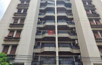 Imagem: O apartamento possui 4 Dormitórios, 3 Banheiros, 1 Vaga na