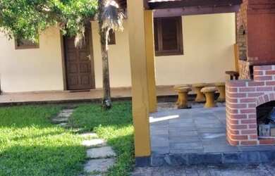 Imagem 2: JCI - Guaratiba Casa 2 qts suite quadra praia esquina Rua Maysa, Casa...