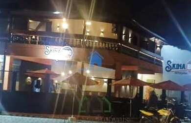 Imagem: O depósito possui 5 Vagas na garagem, 180m² de Área e está