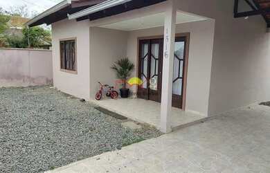 Imagem: A casa possui 2 Dormitórios, 1 Banheiro, 205m² de Área e