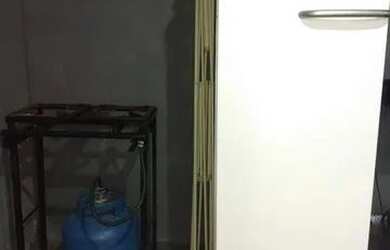 Imagem: A casa possui 2 Dormitórios, 2 Banheiros, 4 Vagas na garagem