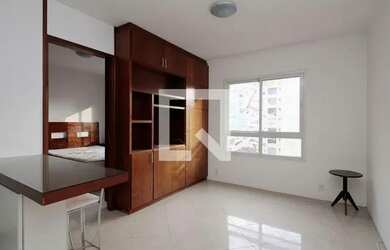 Imagem: O apartamento possui 1 Dormitório, 1 Banheiro, 1 Vaga na garagem