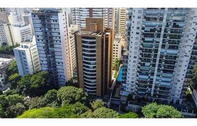 Imagem: O apartamento possui 2 Dormitórios, 4 Banheiros, 3 Vagas na