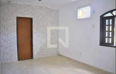 Imagem: A casa possui 2 Dormitórios, 1 Banheiro e 82m² de Área e