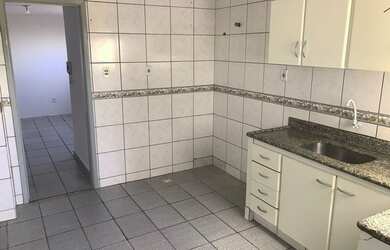 Imagem: O apartamento possui 2 Dormitórios, 2 Banheiros, 80m² de Área