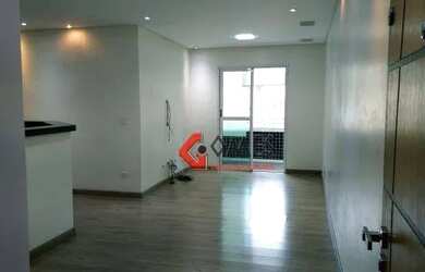 Imagem: O apartamento possui 2 Dormitórios, 1 Banheiro, 2 Vagas na