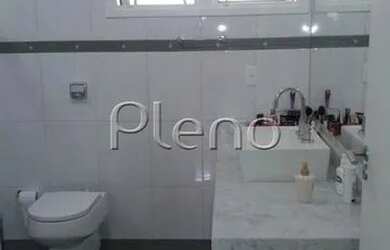 Imagem 10: Venda Casa com 470,00 metroQuadrado, 3 dormitório s , 7 vaga s . Pinheiro,...