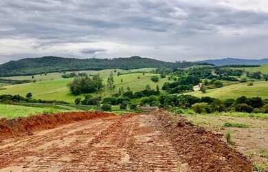 Imagem 4: Lote/Terreno para venda possui 500 metros quadrados em Jardim Imperial...