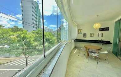 Imagem: O apartamento possui 2 Dormitórios, 2 Banheiros, 3 Vagas na