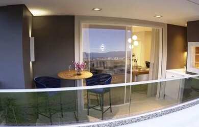 Imagem: O apartamento possui 3 Dormitórios, 2 Banheiros, 1 Vaga na