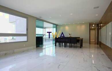 Imagem: O apartamento possui 4 Dormitórios, 5 Banheiros, 4 Vagas na