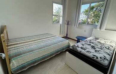 Imagem: A casa possui 4 Dormitórios, 5 Banheiros e 250m² de Área