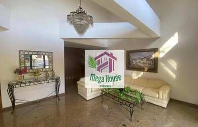 Imagem: O apartamento possui 4 Dormitórios, 3 Banheiros, 3 Vagas na