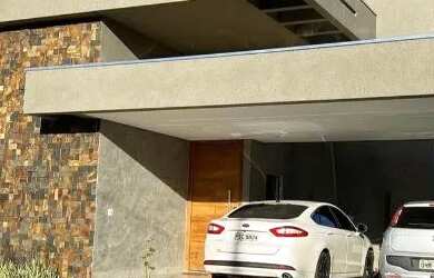 Imagem: A casa em condomínio possui 3 Dormitórios, 4 Banheiros, 4