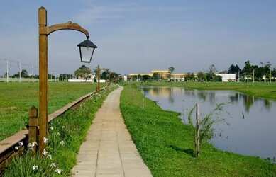 Imagem: O terreno possui 817m² de Área e está localizado em Eldorado