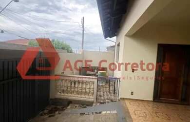 Imagem 3: Casa com Suíte e Edícula