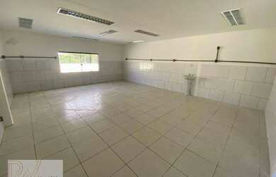 Imagem: O depósito possui 160m² de Área e está localizado em Pituba