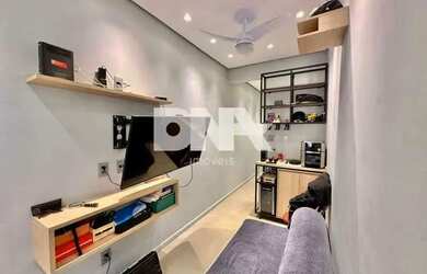 Imagem: O apartamento possui 1 Dormitório, 1 Banheiro, 30m² de Área