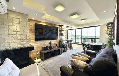 Imagem: O apartamento possui 2 Dormitórios, 2 Banheiros, 1 Vaga na