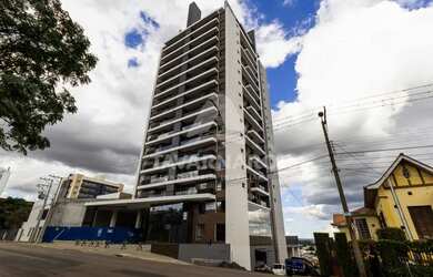 Imagem: O apartamento possui 3 Dormitórios, 1 Banheiro, 2 Vagas na