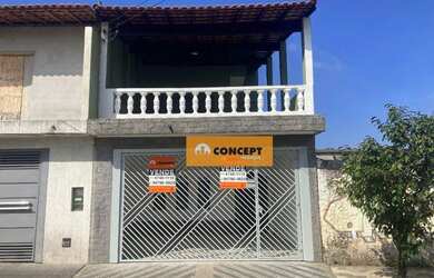 Imagem: A casa possui 2 Dormitórios, 1 Banheiro, 2 Vagas na garagem