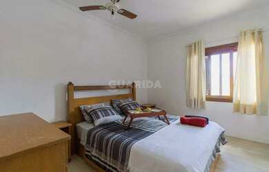 Imagem 13: Casa residencial com 2 dormitórios, sendo 2 suíte, no estilo sobrado...