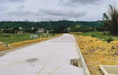 Imagem: O terreno possui 110m² de Área e está localizado em Guaratiba