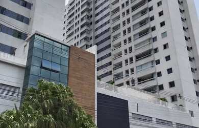 Imagem: O apartamento possui 3 Dormitórios, 3 Banheiros, 2 Vagas na