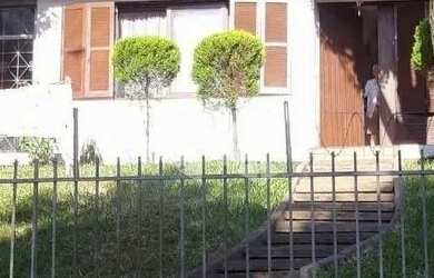 Imagem: A casa possui 3 Dormitórios, 2 Banheiros, 110m² de Área e