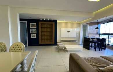 Imagem: O apartamento possui 3 Dormitórios, 3 Banheiros, 2 Vagas na