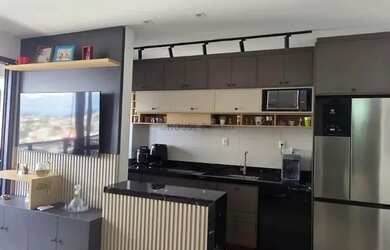 Imagem: O apartamento possui 1 Dormitório, 2 Banheiros, 1 Vaga na garagem