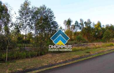 Imagem: O terreno possui 2.160m² de Área e está localizado em Vila