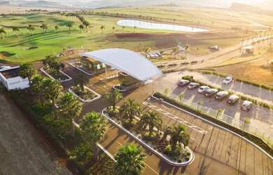 Imagem: O terreno possui 751m² de Área e está localizado em Parque