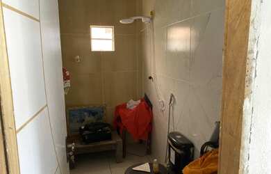 Imagem 16: Duas Casas em Candeias com 2 e 3Qtos 4Vgs. Terreno Livre - Veja