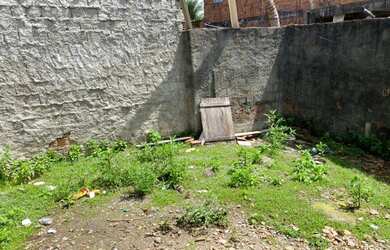 Imagem 4: Duas Casas em Candeias com 2 e 3Qtos 4Vgs. Terreno Livre - Veja