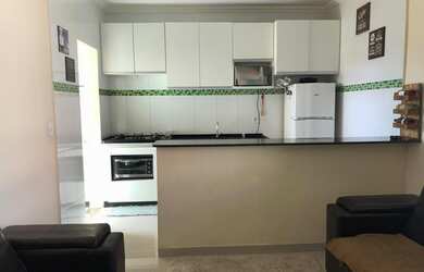 Imagem: A casa possui 3 Dormitórios, 1 Banheiro, 1 Vaga na garagem