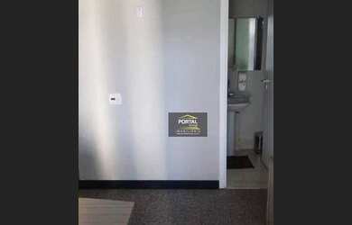 Imagem: O depósito possui 1 Vaga na garagem, 200m² de Área e está