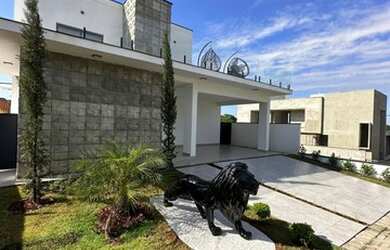 Imagem: A casa em condomínio possui 4 Dormitórios, 5 Banheiros, 2