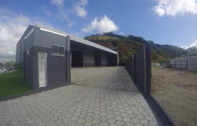 Imagem: O depósito está localizado em Estância Santa Rita, São José