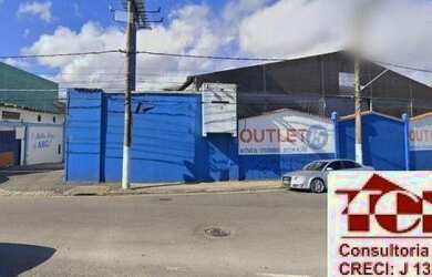 Imagem: O terreno possui 1.598m² de Área e está localizado em Santa