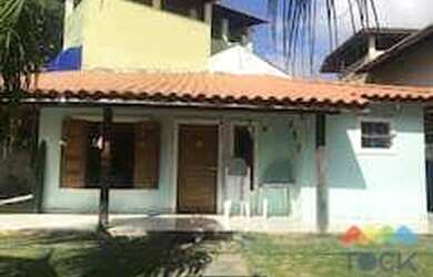 Imagem: A casa possui 5 Dormitórios, 2 Banheiros, 250m² de Área e