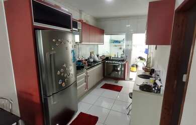 Imagem: A casa em condomínio possui 2 Dormitórios, 2 Banheiros, 3