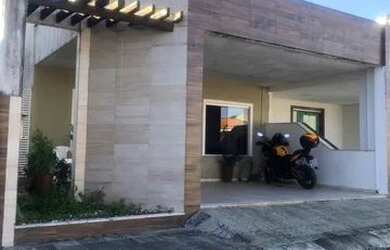 Imagem: A casa em condomínio possui 3 Dormitórios, 2 Banheiros, 2