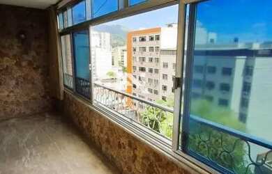 Imagem: O apartamento possui 3 Dormitórios, 3 Banheiros, 1 Vaga na