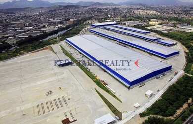 Imagem: O depósito possui 5 Vagas na garagem, 1.716m² de Área e